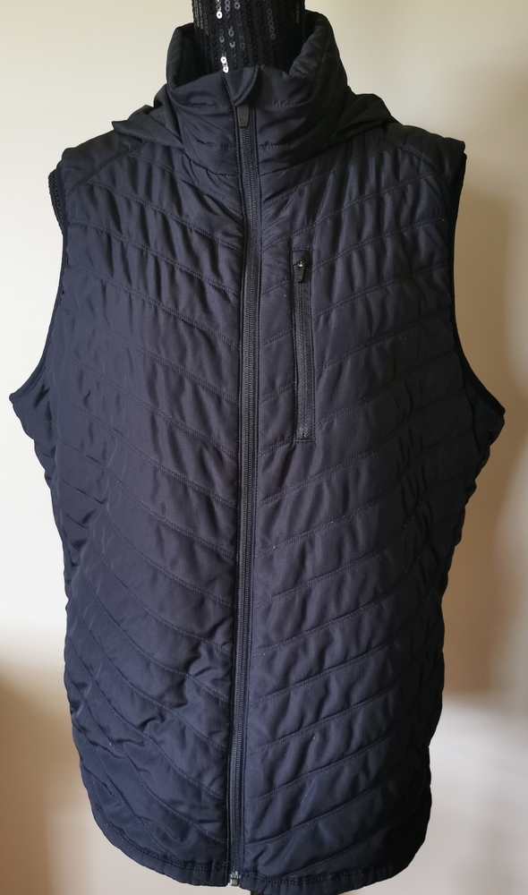 Zella Black Chevron Puffer Vest Size Large